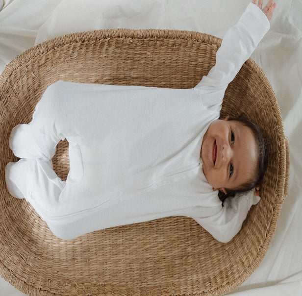 What to Dress Newborns in for Summer Sleep at Night by Sprootbaby